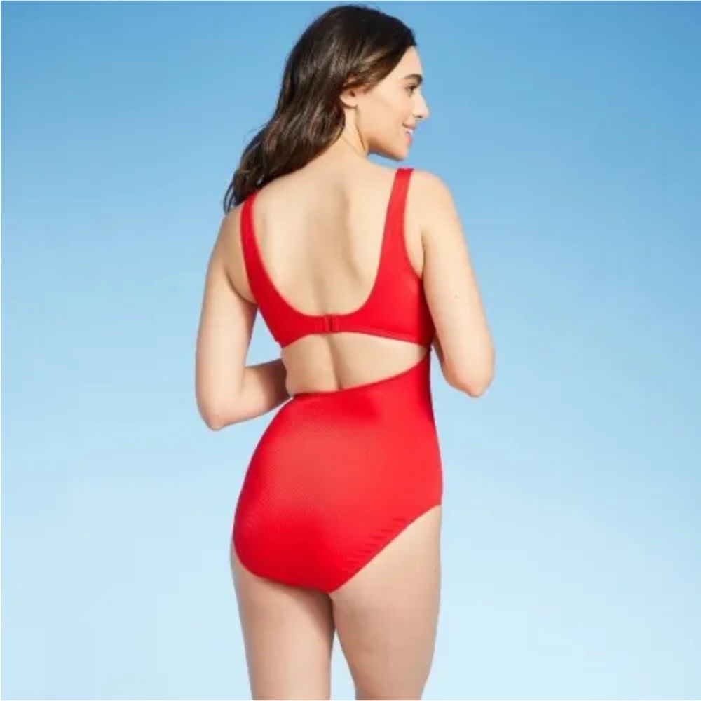 Kona Sol, One Piece Swim, lively red,large side cut out medium coverage NWT Sz M